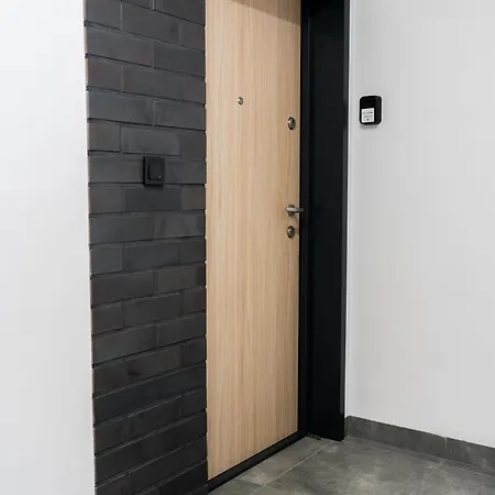 Goplana Deluxe By Bookinghost * ポズナン